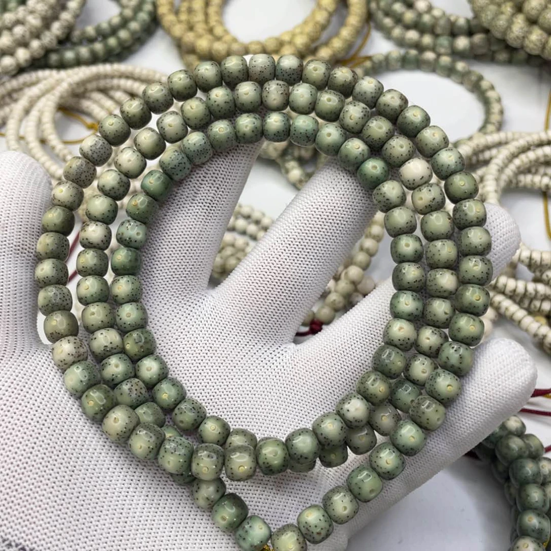 星月菩提吊坠石玉8*7糯冰