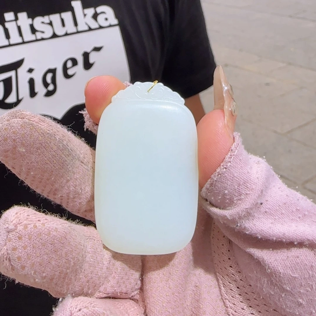 和田玉未镶嵌颈饰33