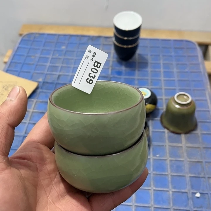 L***^茶具默认微瑕瓷器、茶具、壶、摆件，介意勿拍