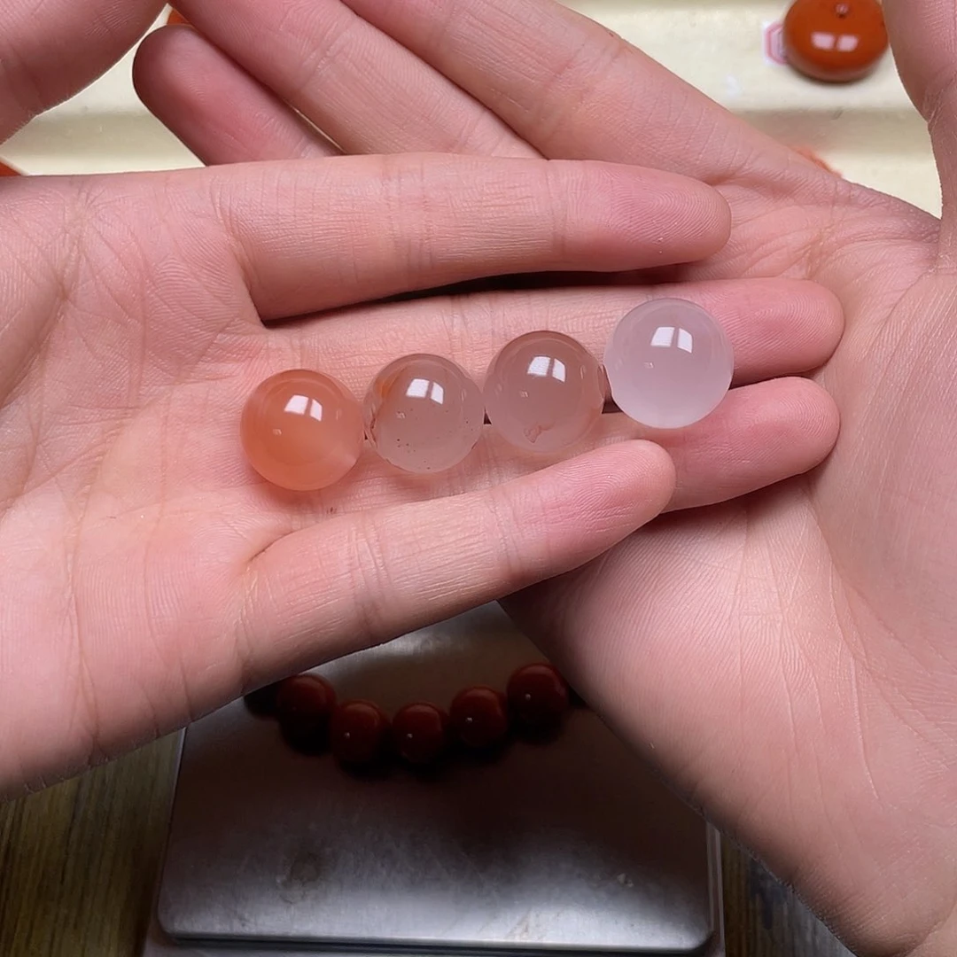 玛瑙/玉髓南红冰飘单珠配饰四颗未镶嵌?****?