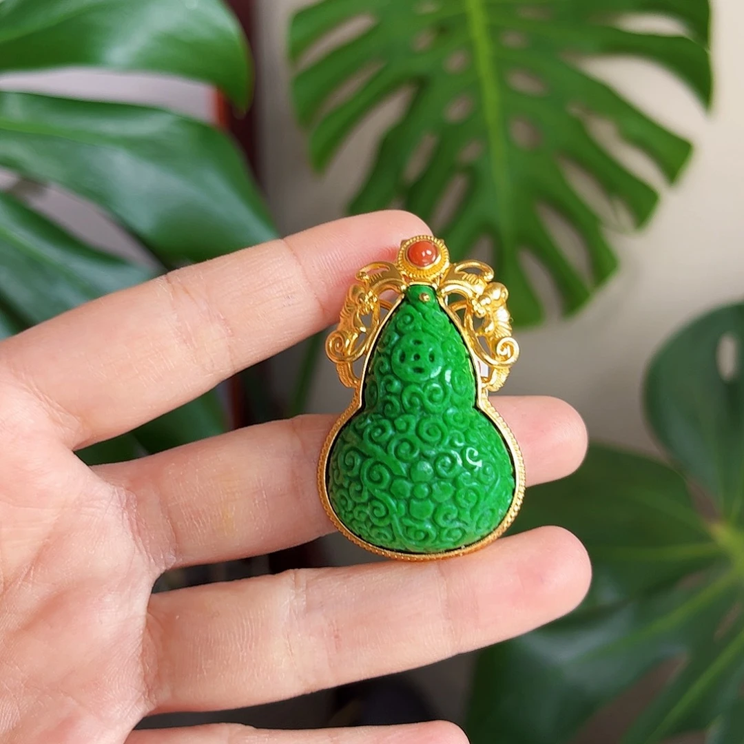 【闪购商品】翡翠吊坠(赠链)未镶嵌 葫芦