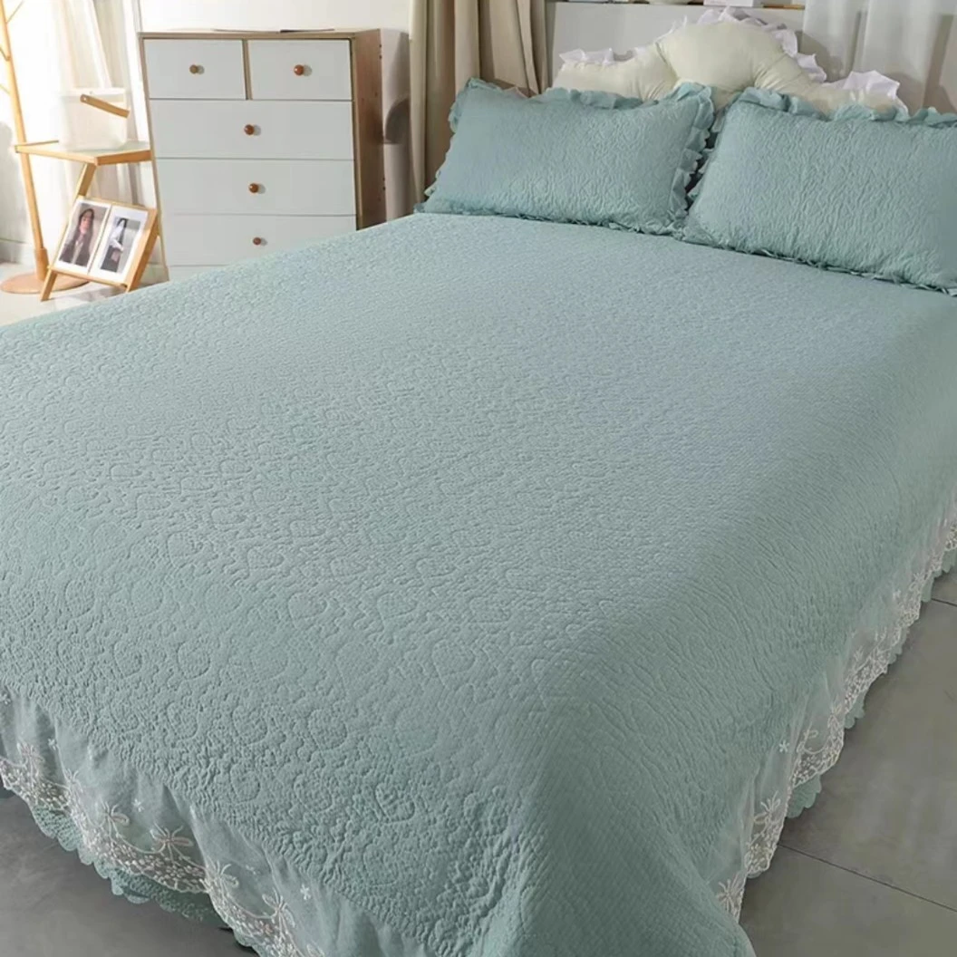 泡泡棉大花边床盖（天空蓝）四季纯色夹棉绗缝