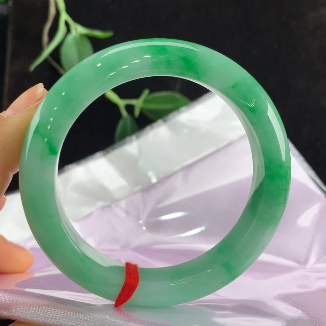 翡翠手镯未镶嵌111-0673