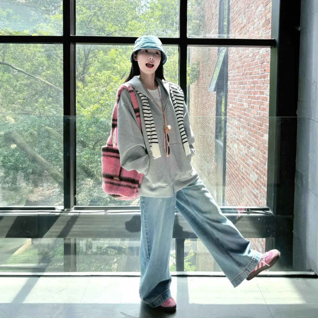 连帽卫衣外套女款灰色2025新款早秋宽松拉链开衫冬季加绒加厚上衣