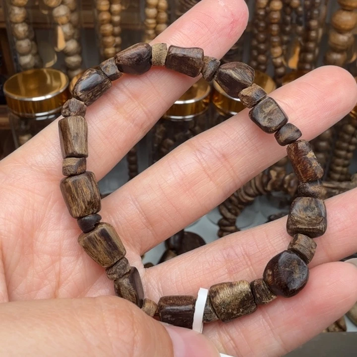 沉香碎屑沉香文莱沉水随型5.6克