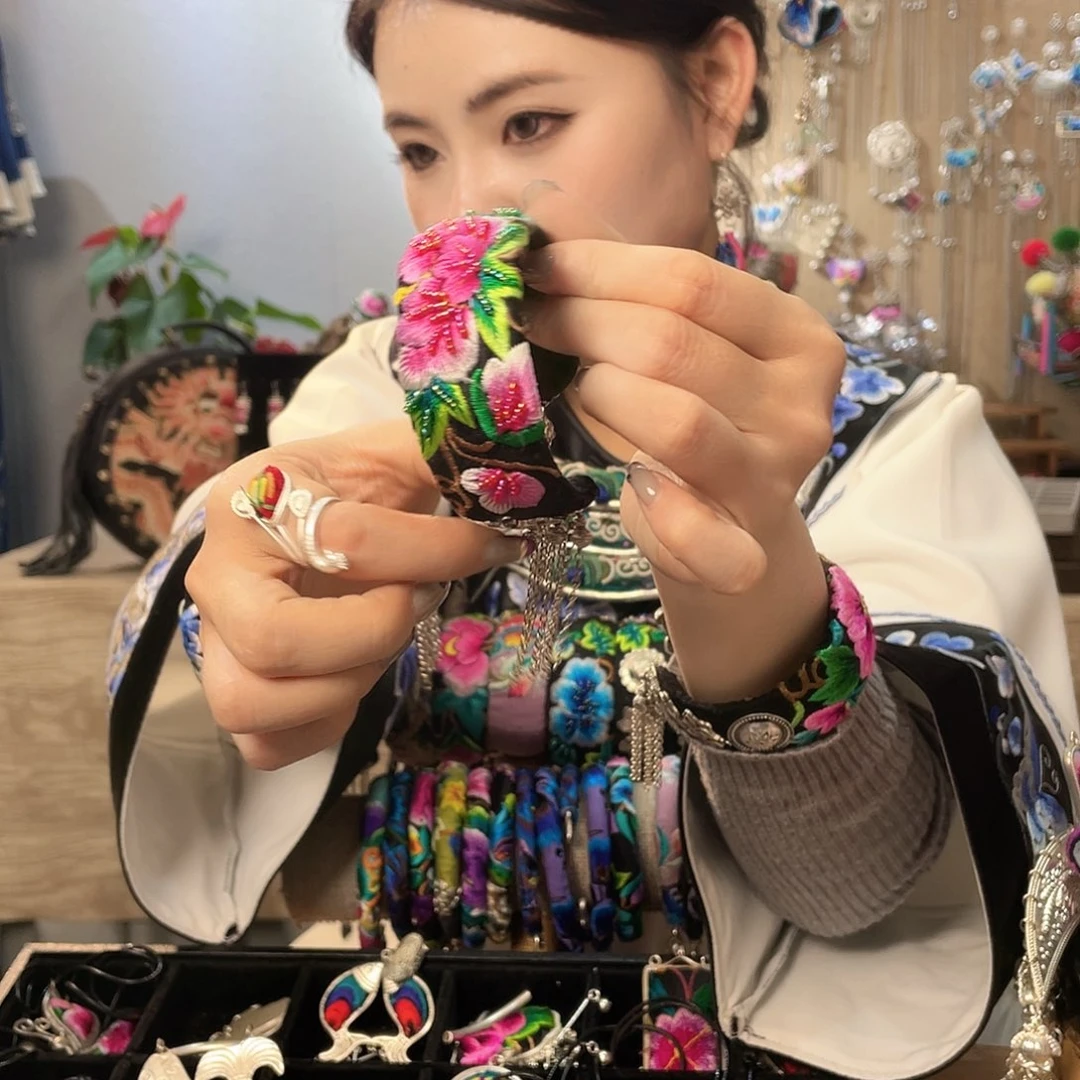 锆石纯铜合金手镯