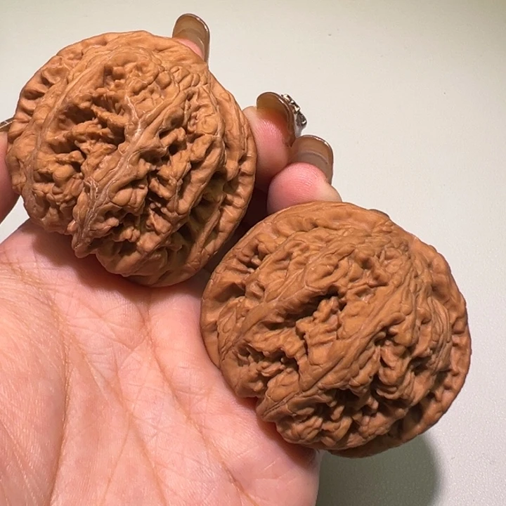 建****文玩核桃把件大粗筋