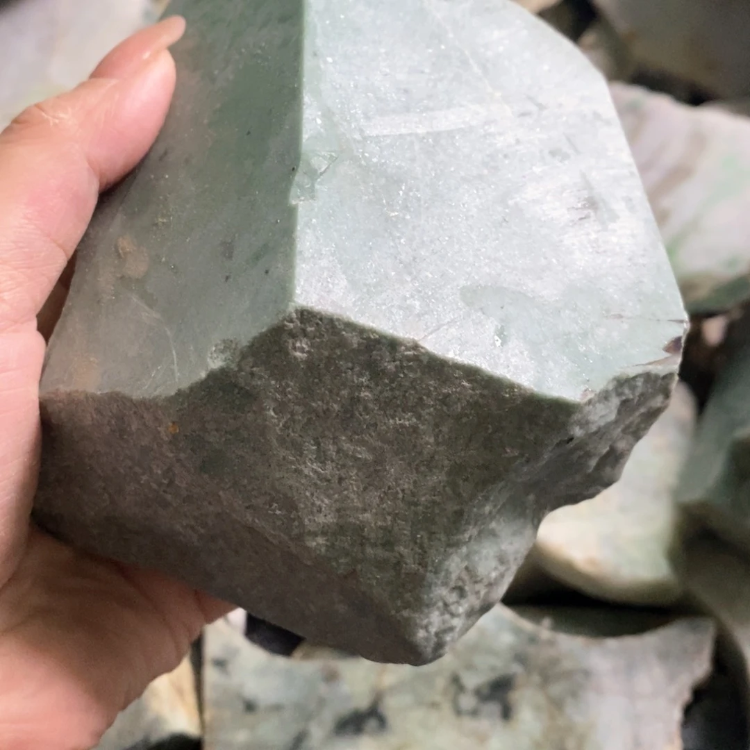 颈饰未镶嵌翡翠天然翡翠