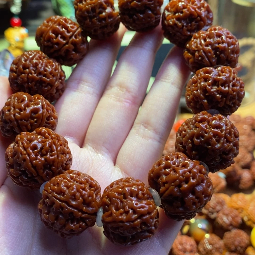 手串金刚菩提226肉玉华