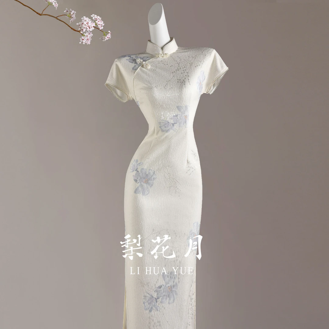 新中式复古日常高开衩旗袍常规款蕾丝短袖白色小个子