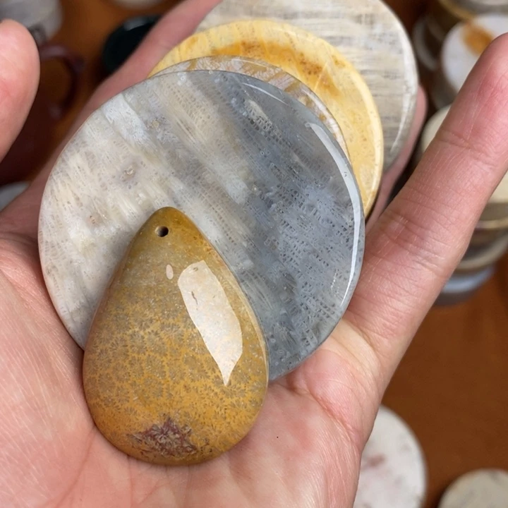 玛瑙/玉髓未镶嵌珠宝半成品