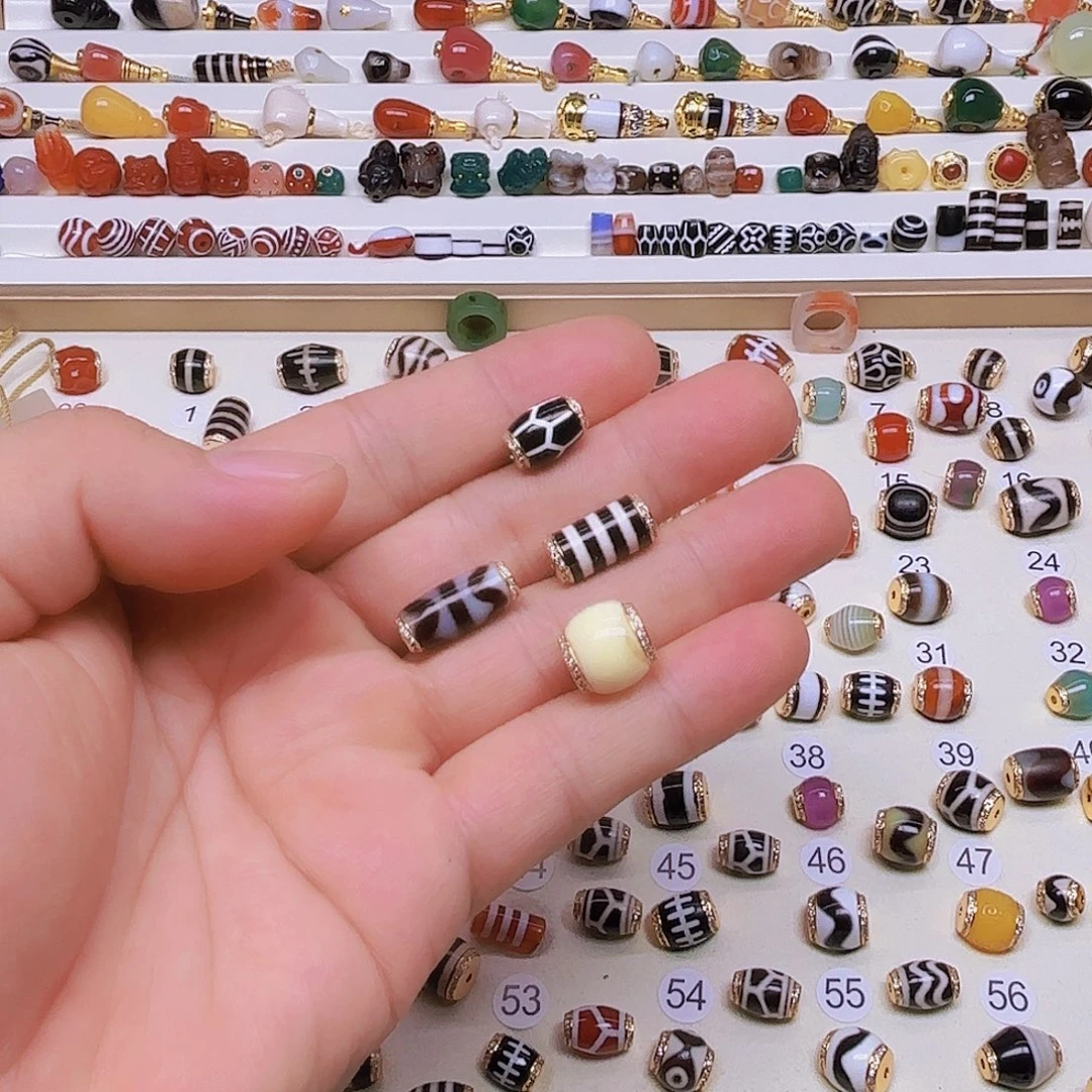 纇***未镶嵌隔珠玛瑙/玉髓