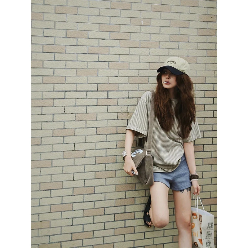 韩系松弛感休闲百搭时尚洋气减龄条纹短袖T恤上衣高腰直筒短裤女