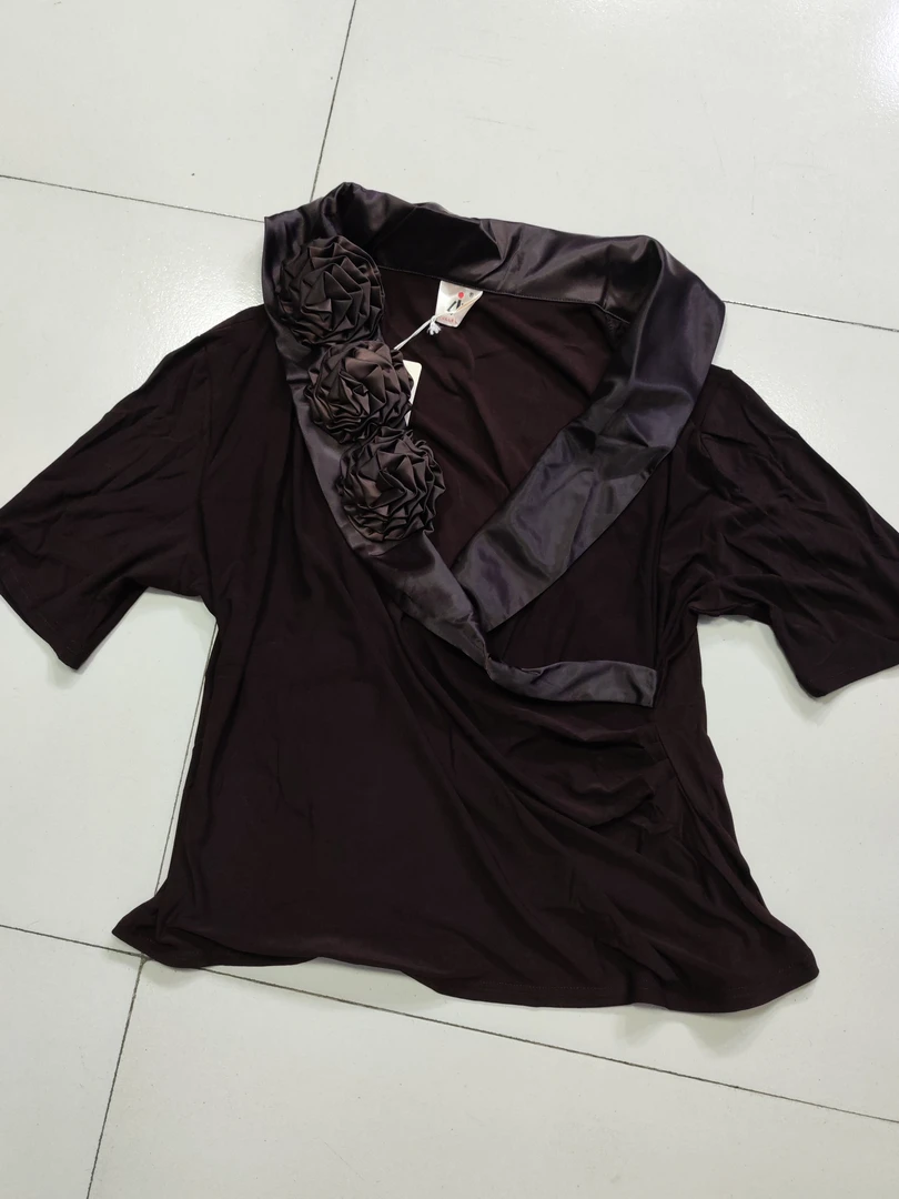 清风酷女郎广州三朵玫瑰花高弹短信