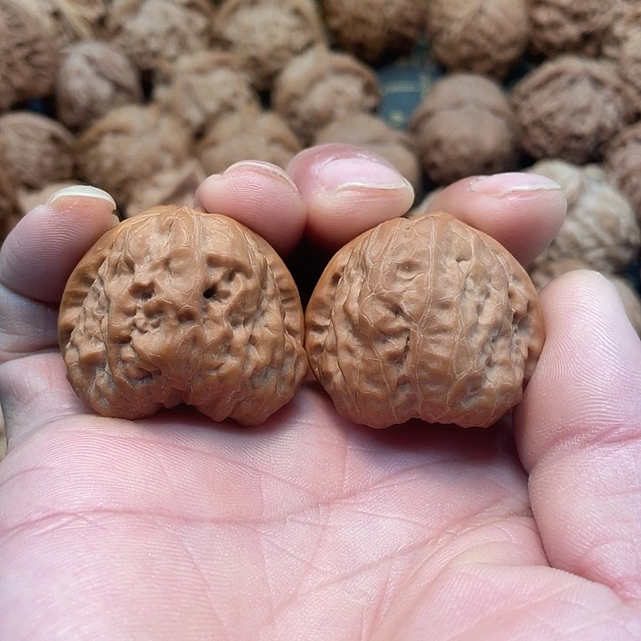 文玩核桃吊坠蛤蟆