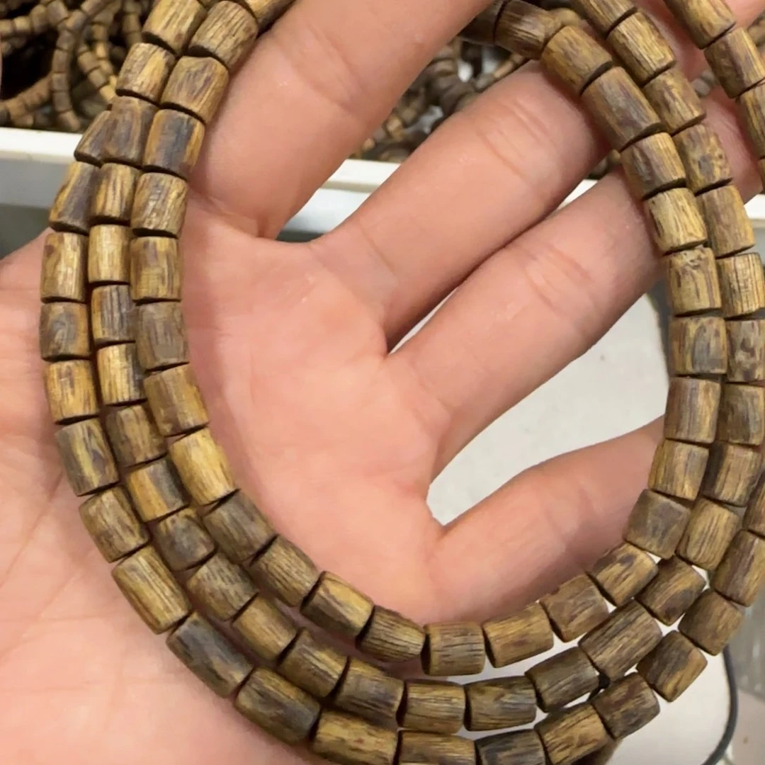 沉香木手串奶***?海南棋楠沉香乌身手串15