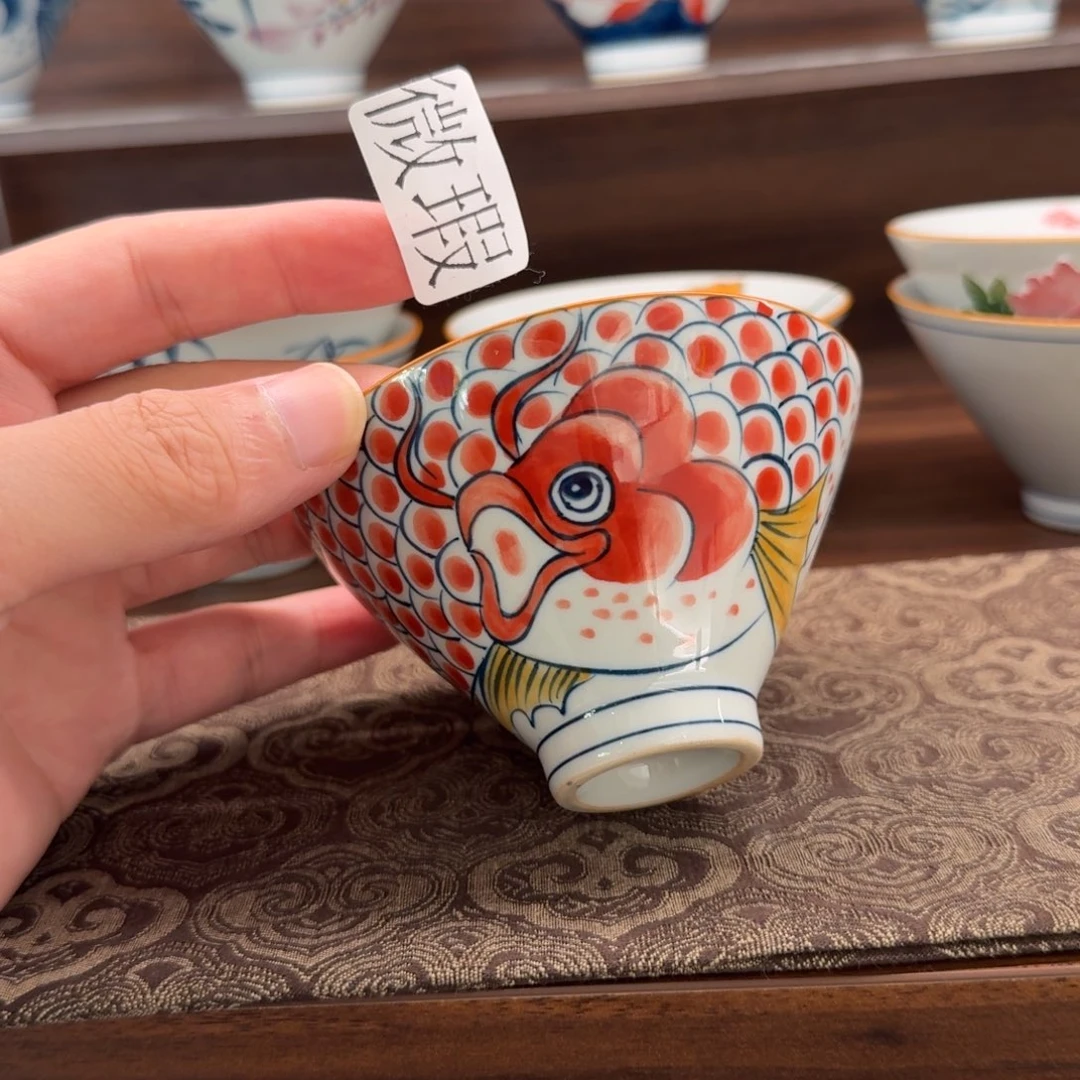 釉下手绘茶具微瑕