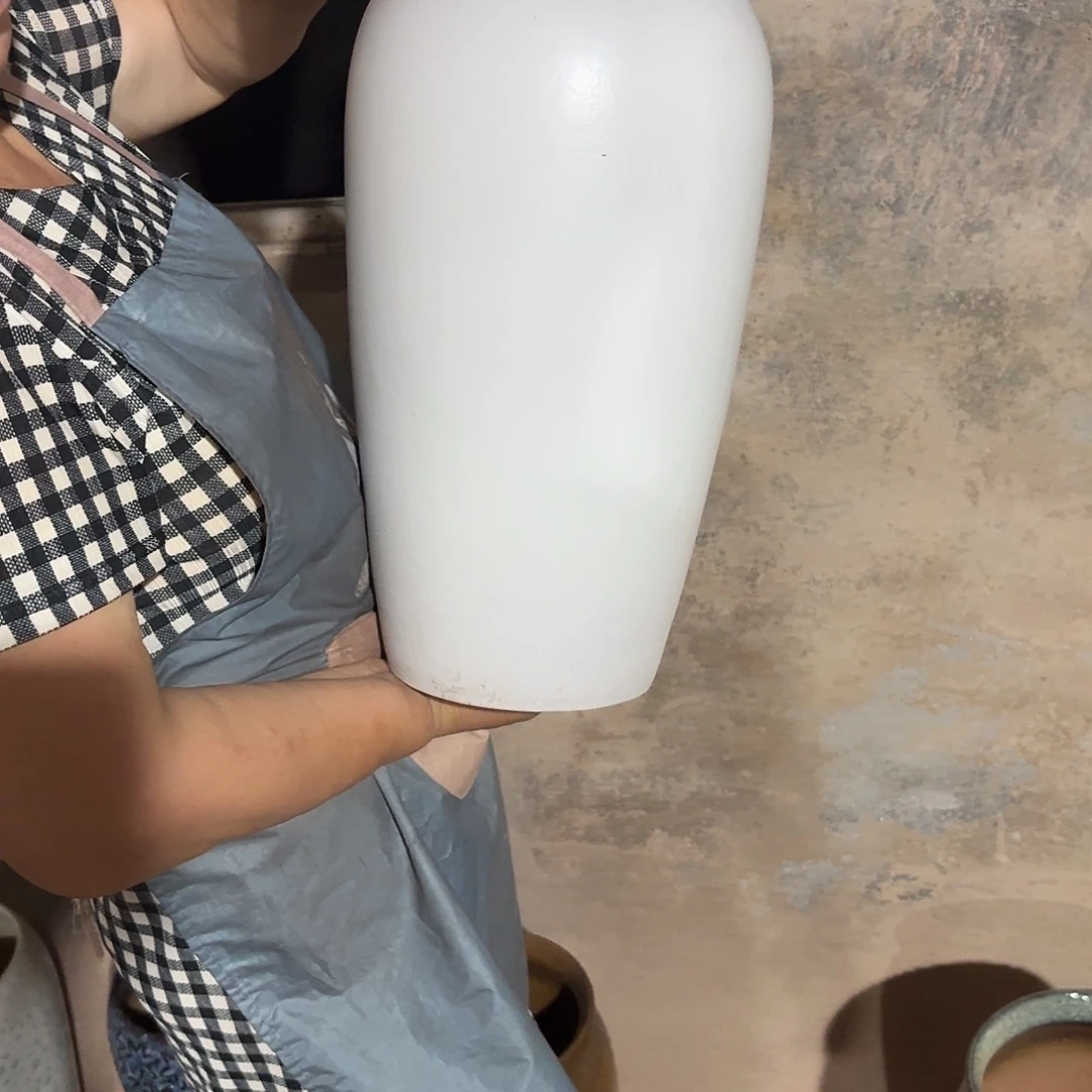 紫砂花盆口20高41一个