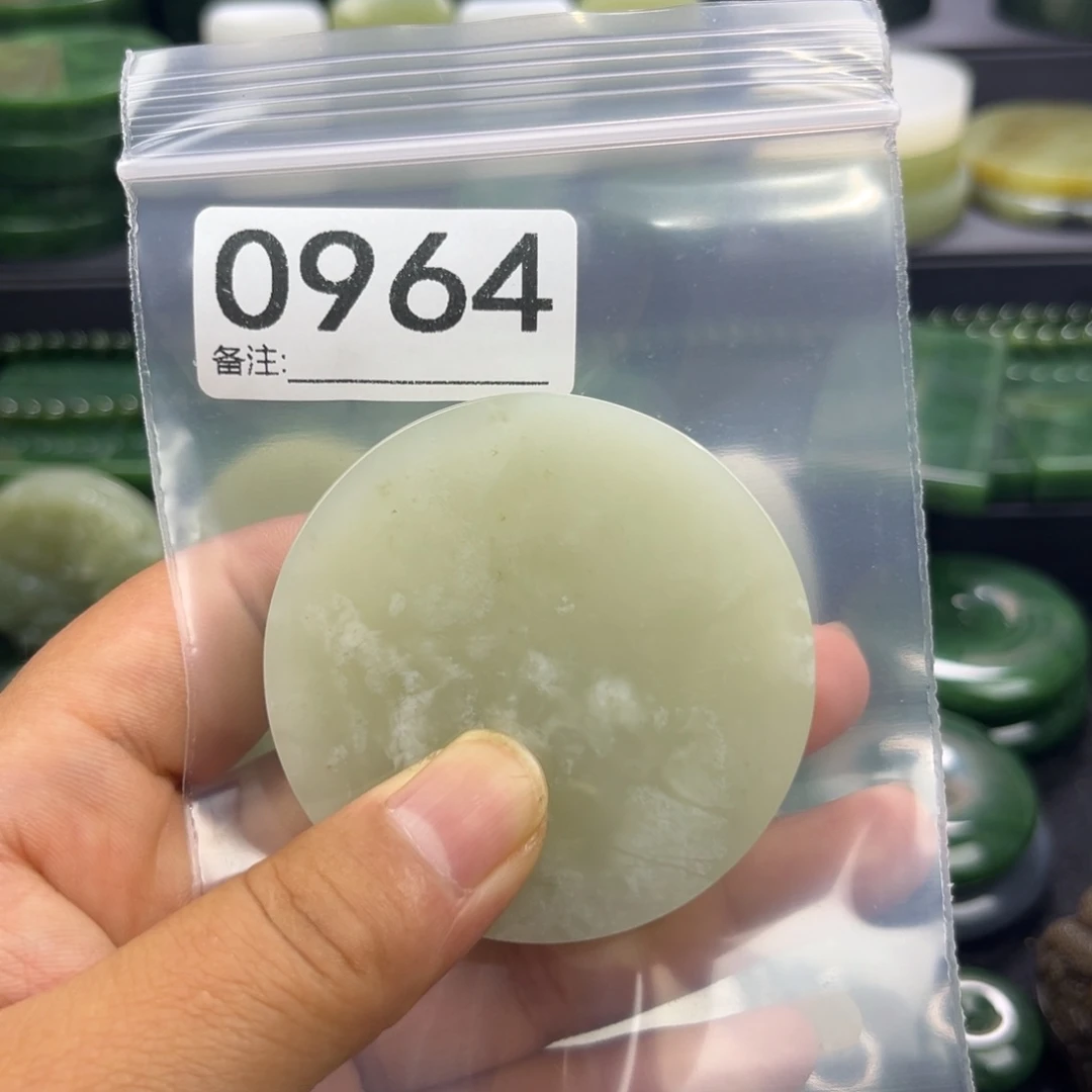 未镶嵌和田玉珠宝半成品