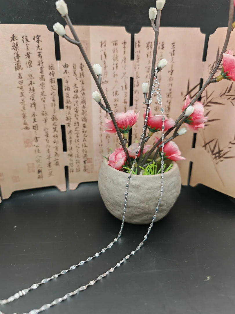 链子足银 【新品福利】足银999.9%精品手工嘴唇项链纯银，链长:45mm