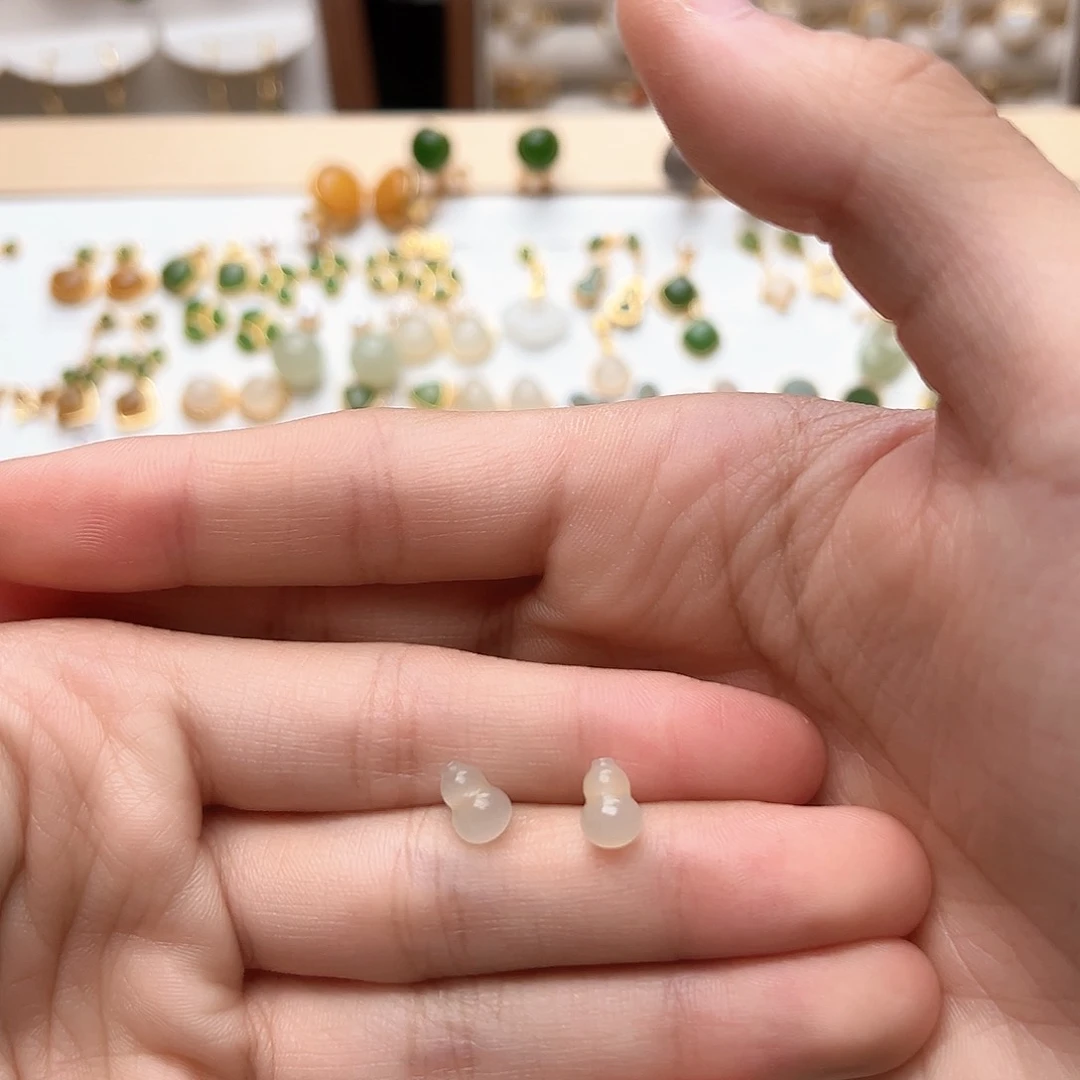 银S925镶嵌和田玉耳饰