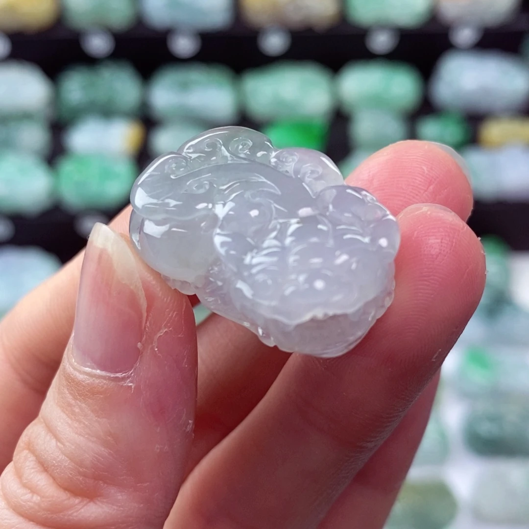 翡翠颈饰未镶嵌天然