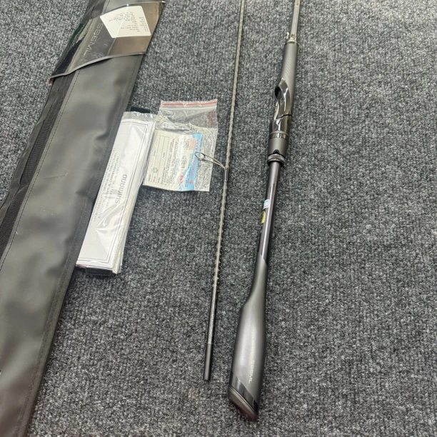 98#直柄两节路亚竿，英菲尼迪s86ml极微使用无磕碰开裂国行卡袋齐