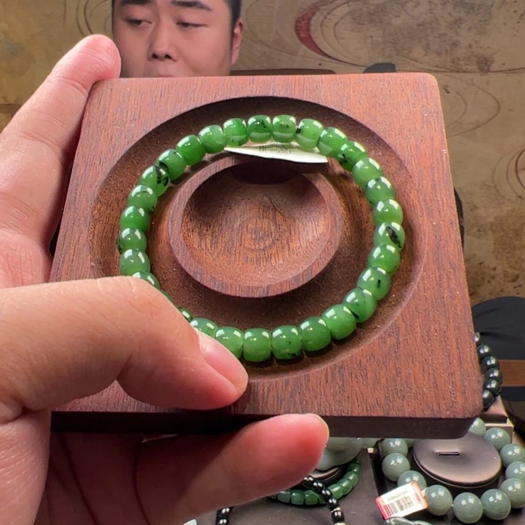 和田玉未镶嵌吊坠(不含链)