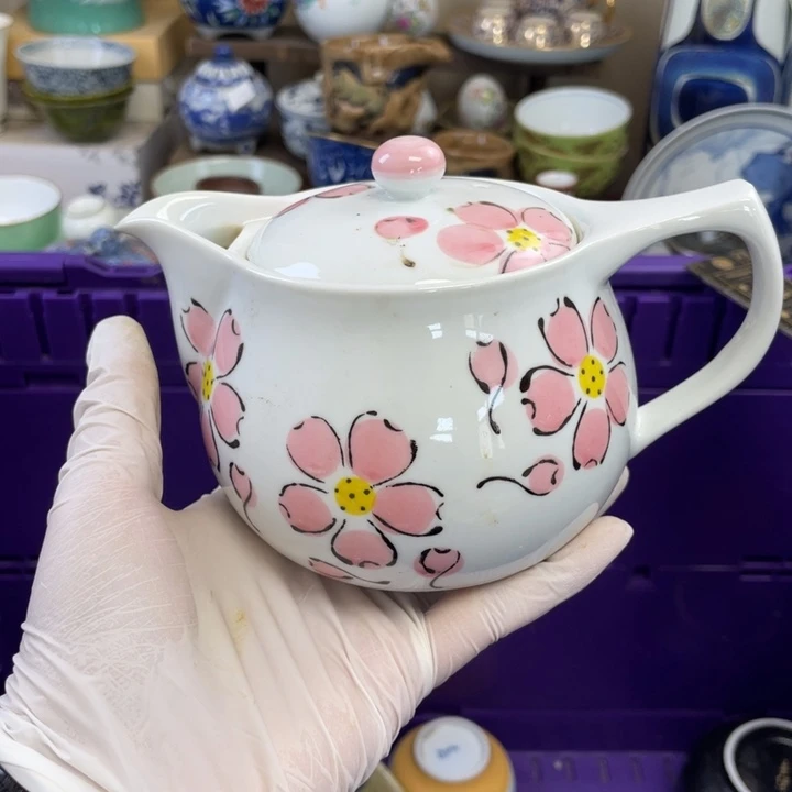 琉璃手工艺品他家瓷器真美…