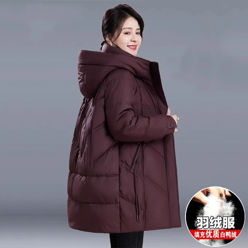 气质中老年妈妈羽绒服冬装外套2025新款中年人女装中长款大码上衣