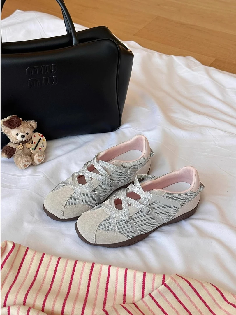 韩国真皮芭蕾舞运动鞋女2025年春季新款厚底单鞋复古玛丽珍休闲鞋