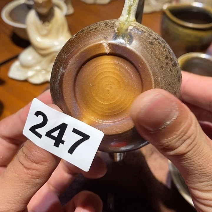 瓷片来咯来咯了247