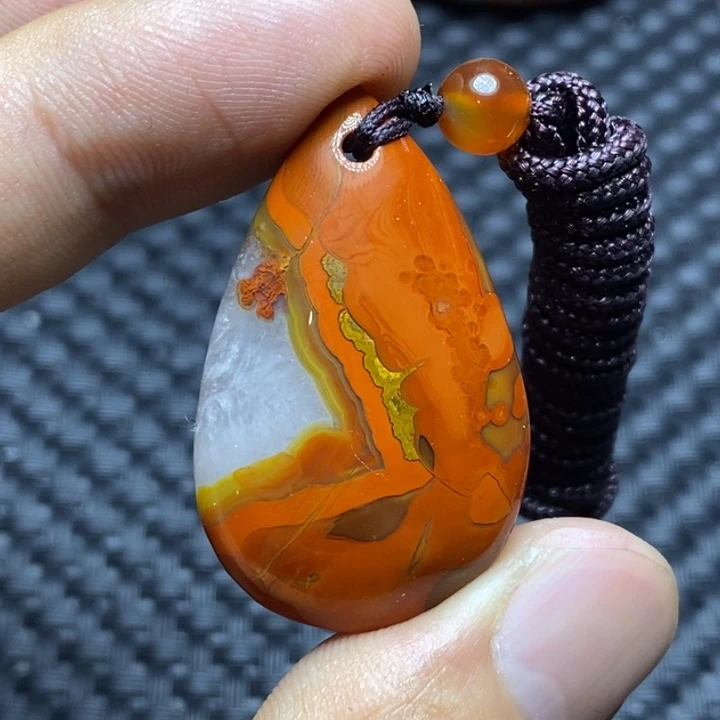 玛瑙/玉髓颈饰未镶嵌?***