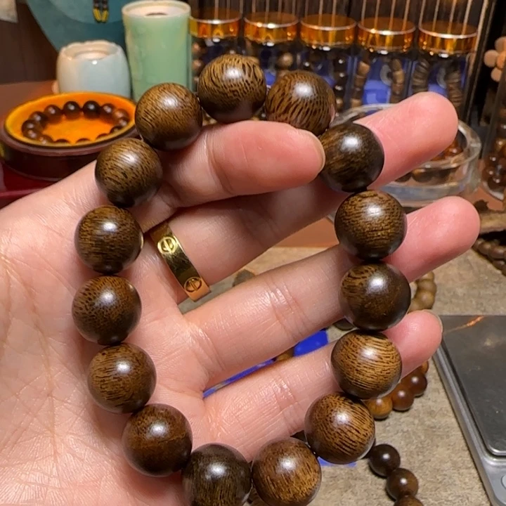 闲***叟手串沉香芽庄正区金丝留疤白奇14mm