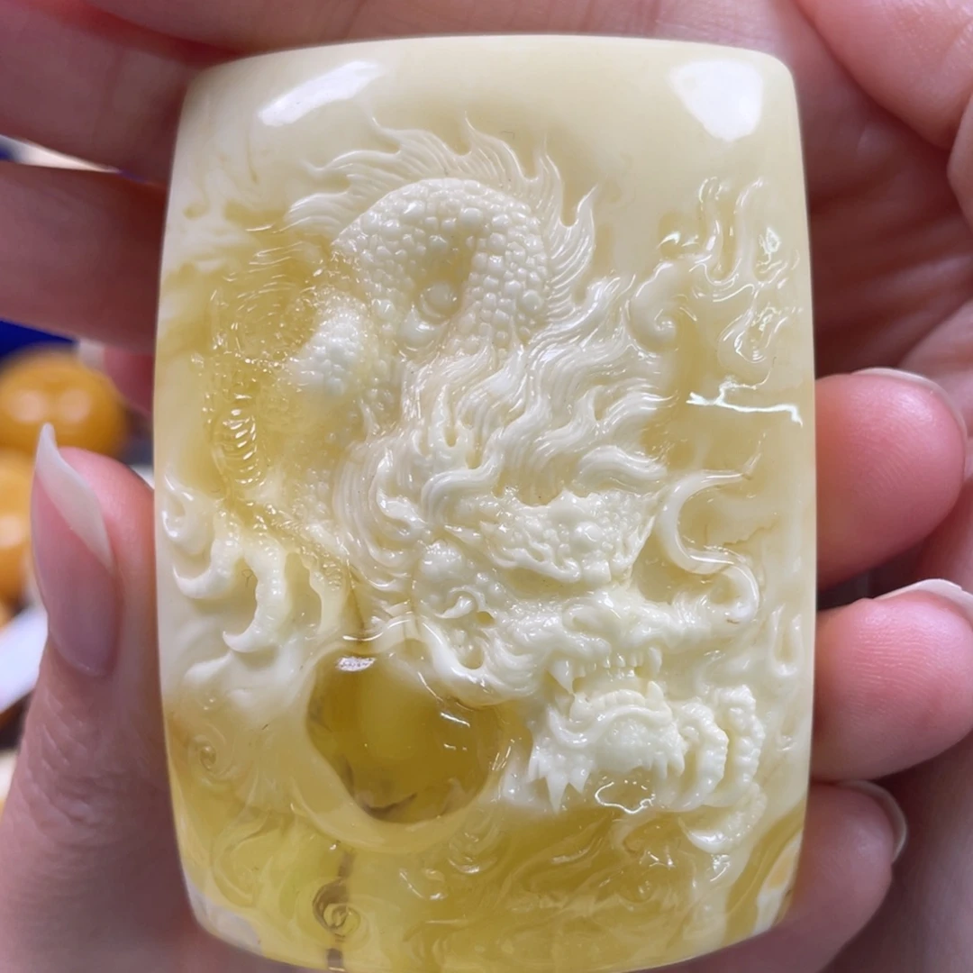 琥珀未镶嵌裸石琥珀蜜蜡