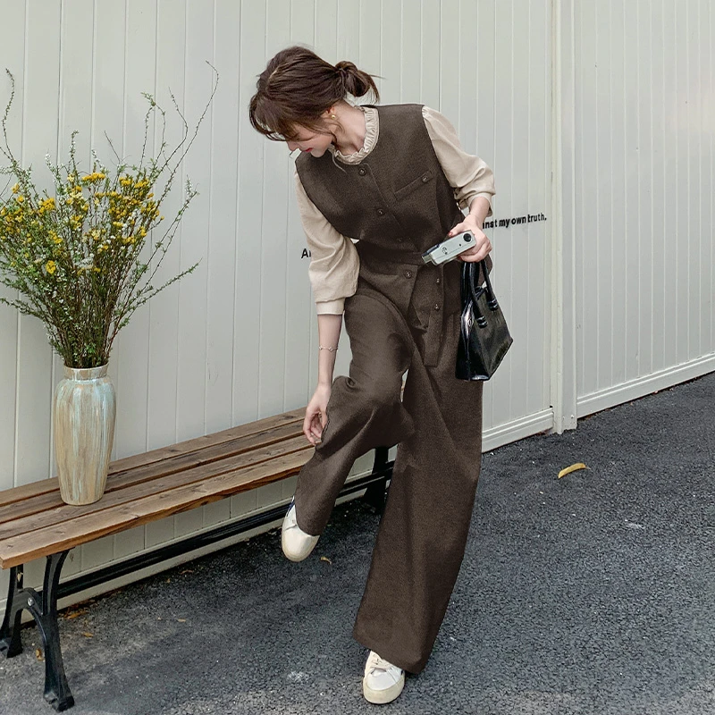 〈纪朵研〉1284时尚复古女春季新款高级感马甲花边内搭阔腿裤套装