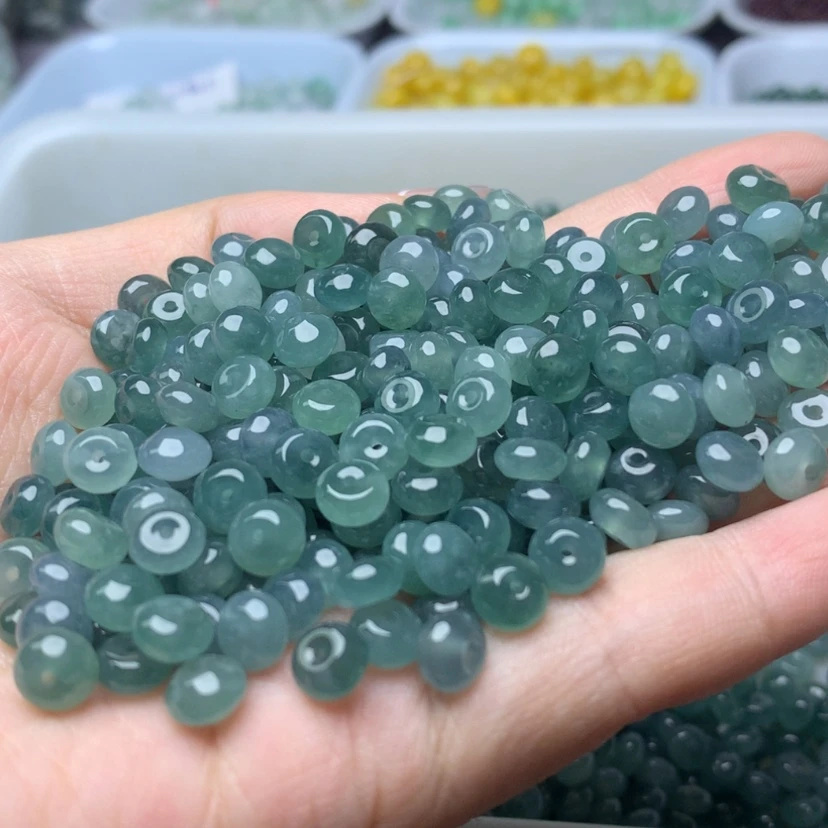 【闪购商品】手链翡翠未镶嵌卡3.5乘6.4冰蓝水鼓珠50个