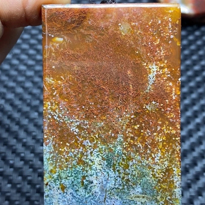 玛瑙/玉髓颈饰未镶嵌蓝**乐