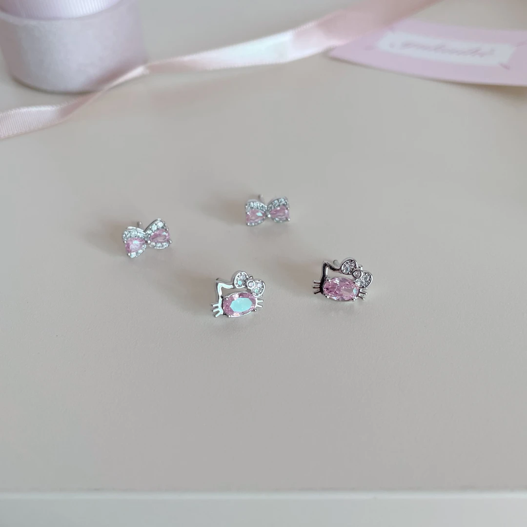 铜合金耳饰 D2005粉锆kt猫蝴蝶结耳钉可爱甜美迷你耳骨钉