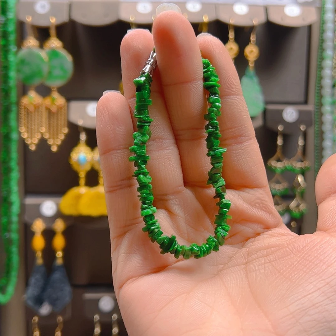 未镶嵌翡翠耳饰翡翠