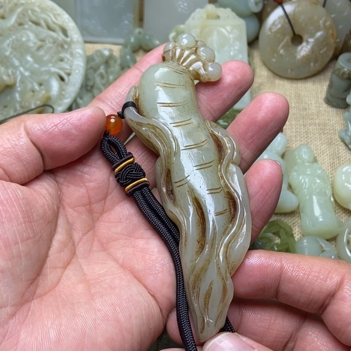 国***g和田玉未镶嵌挂件