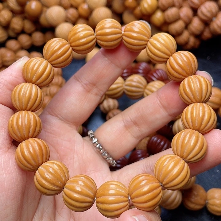 吊坠猴头核桃一**光13d d g h n m