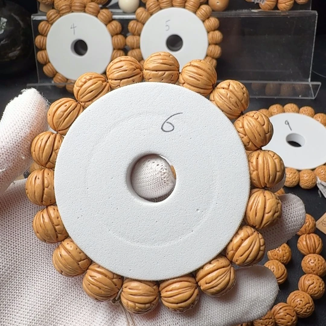 桃核手串盘锦野生绣球