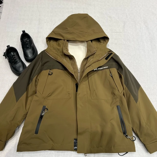 24131高端潮流时尚百搭可脱卸冲锋衣休闲外套C