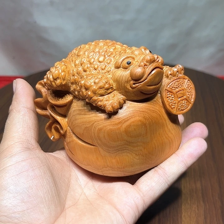 w***u柏木（崖柏）崖柏手工雕刻呱呱