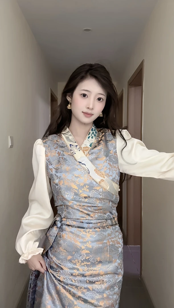 德吉吉 | 香槟博拉-藏式碎花西藏服百搭女士民族风旅拍藏族锅庄