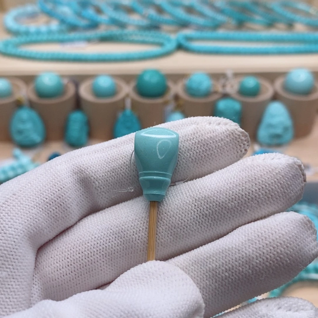 未镶嵌绿松石珠宝奇石