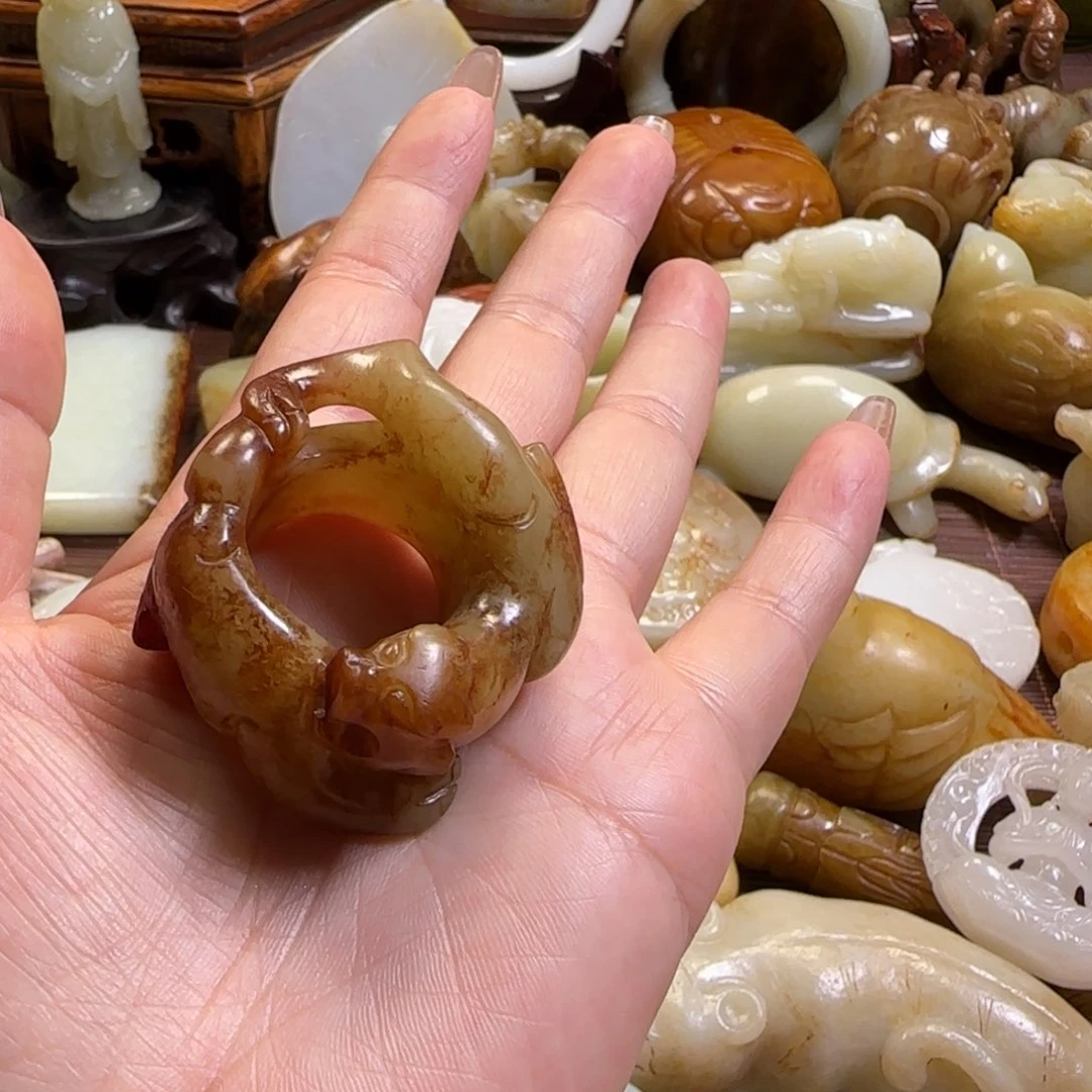 桃***妖和田玉（糖玉）未镶嵌把件
