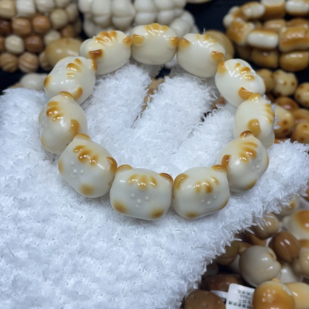 菩提根/象牙果手串12.26.28刘海猫