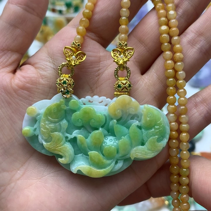颈饰未镶嵌翡翠翡翠